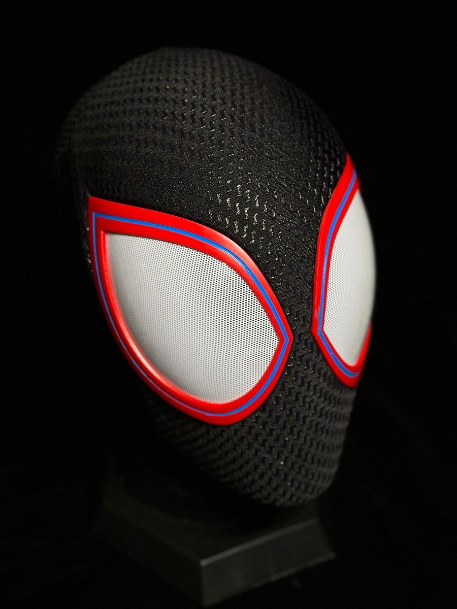 V2 Black-Red Mask With Face Shell (Big Lenses)