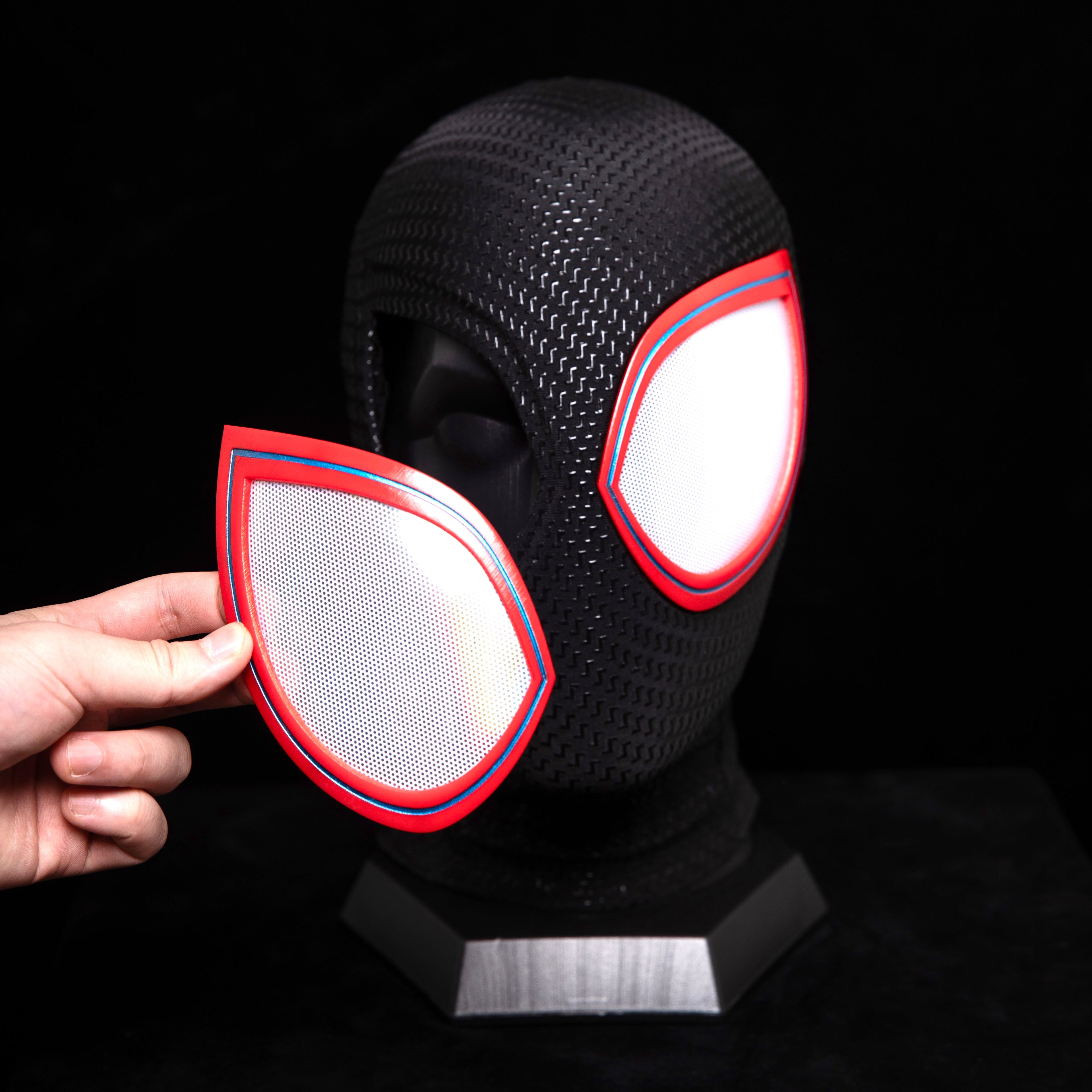 V2 Black-Red Mask With Face Shell (Big Lenses)
