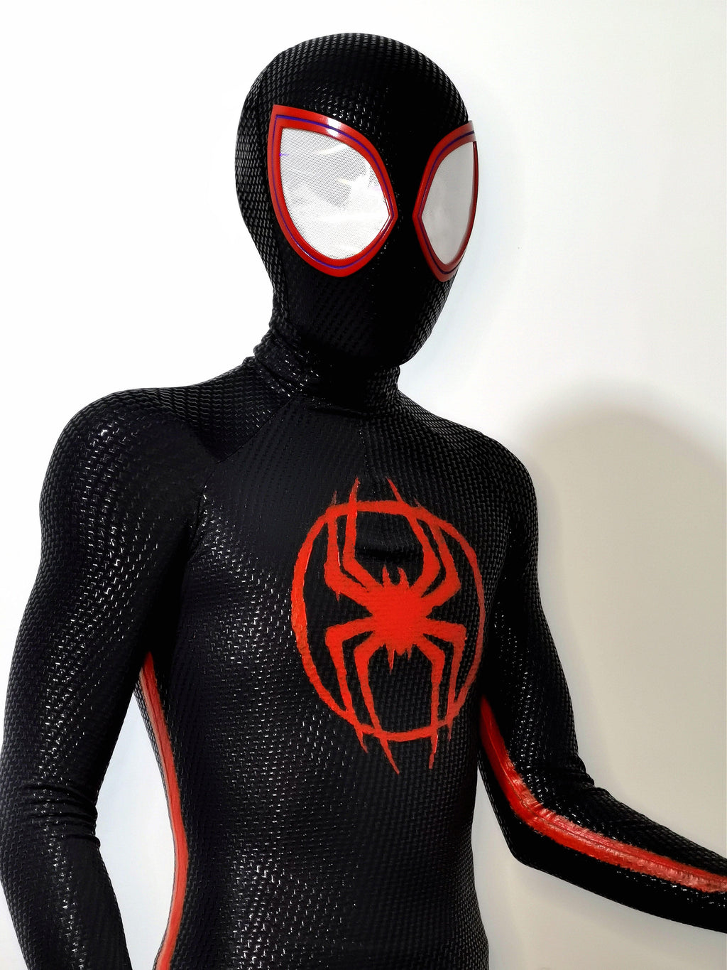 Black-Red Suit with Faceshell